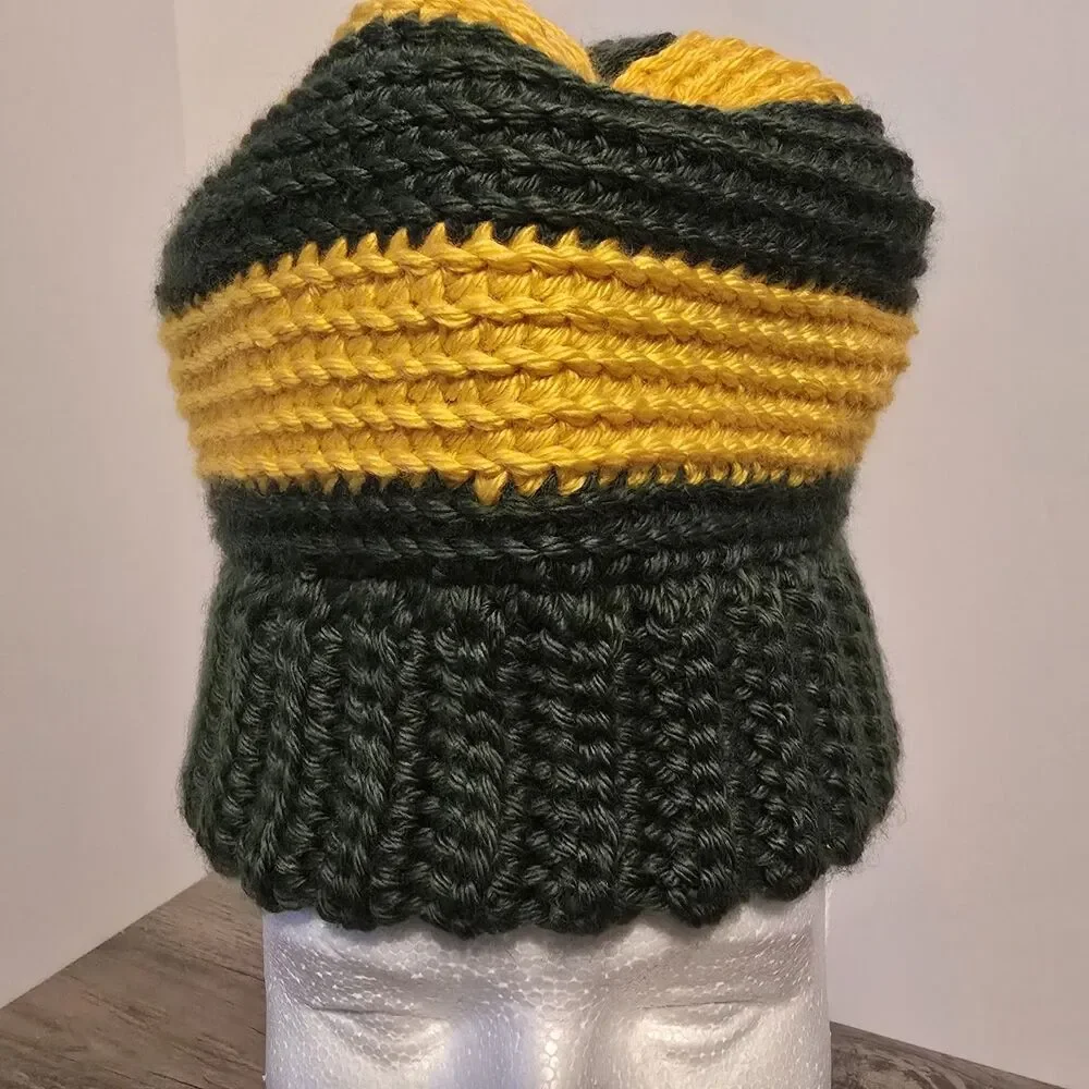 Crochet Beanie, One Size, Green/yellow, Double Crochet.